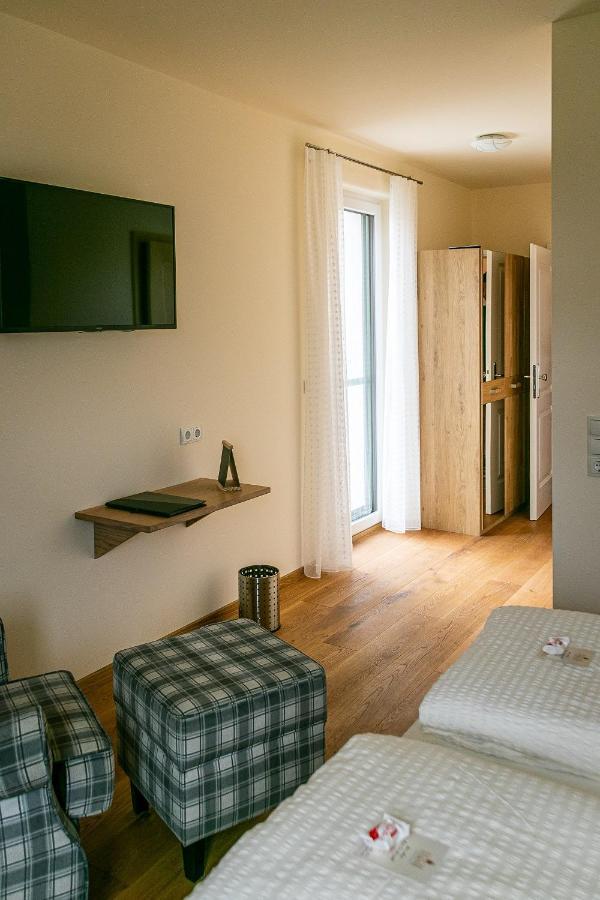 Weinhof Reichmann Bed and Breakfast Sankt Peter am Ottersbach Εξωτερικό φωτογραφία